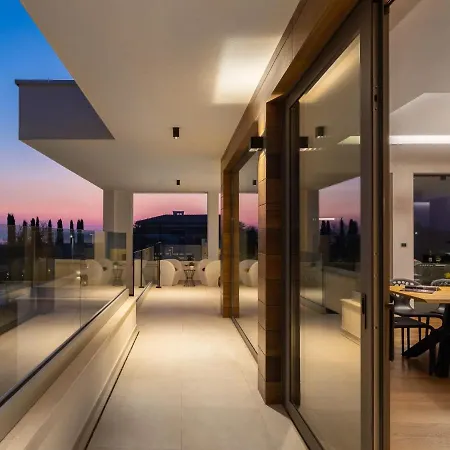 Old Olive Ii By Interhome
